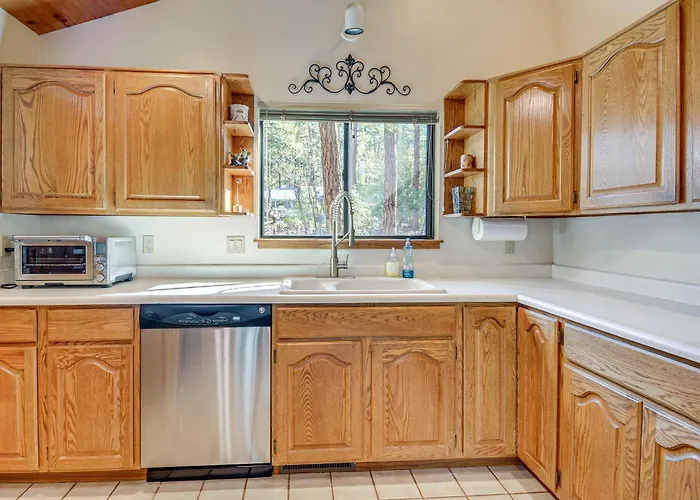 Holiday home Prescott Extended Stay: Community Perks, Near Dtwn