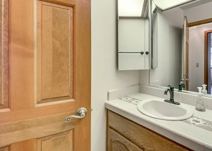 Holiday home Prescott Extended Stay: Community Perks, Near Dtwn *